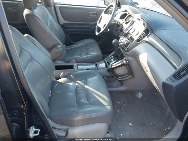 46231299 :رقم المزاد ، JTEGF21A530111952 vin ، 2003 Toyota Highlander V6 مزاد بيع