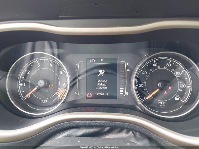 46231321 :رقم المزاد ، 1C4PJMCB8FW789813 vin ، 2015 Jeep Cherokee Latitude مزاد بيع