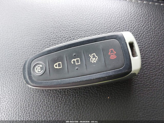 Продажа на аукционе авто 2019 Ford Escape Titanium, vin: 1FMCU0J90KUA26863, номер лота: 46231386