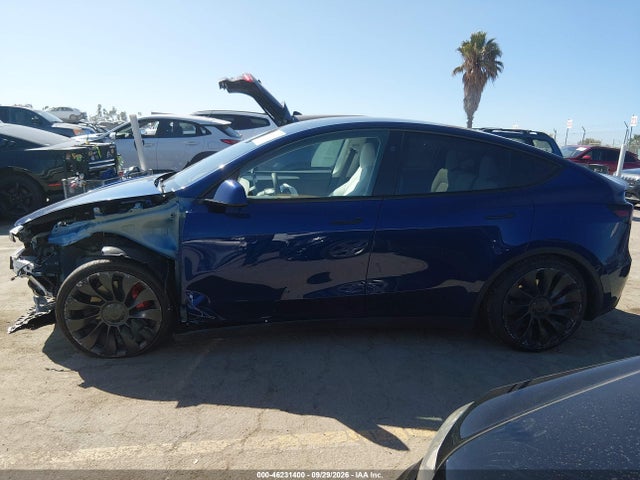 Продаж на аукціоні авто 2023 Tesla Model Y Performance Dual Motor All-wheel Drive, vin: 7SAYGDEF0PF959254, номер лоту: 46231400