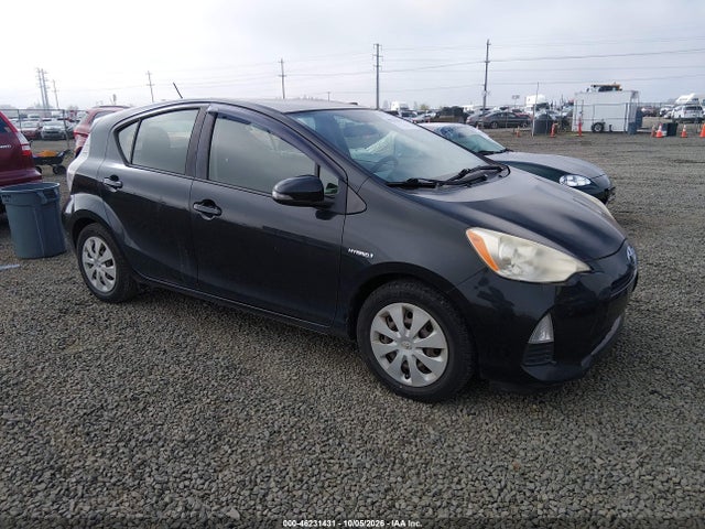 46231431 :رقم المزاد ، JTDKDTB3XC1513664 vin ، 2012 Toyota Prius C Two مزاد بيع