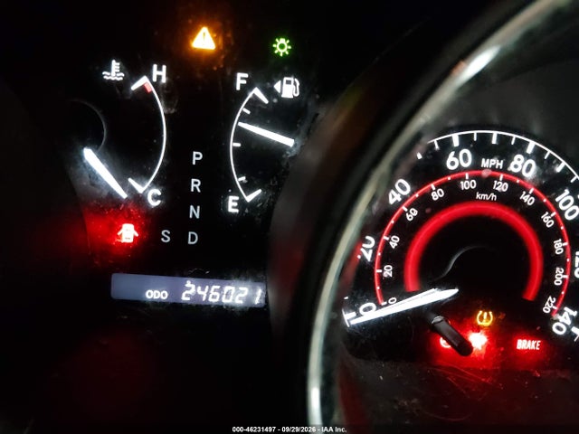 46231497 :رقم المزاد ، 5TDZK3EHXBS028616 vin ، 2011 Toyota Highlander Base V6 مزاد بيع