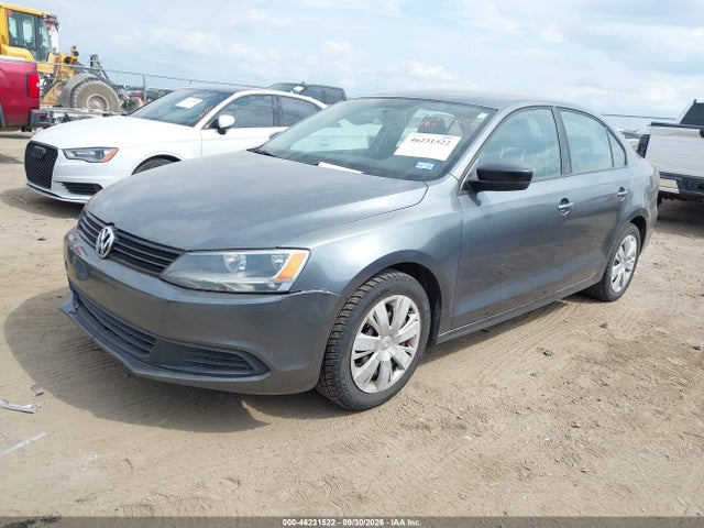 2011 Volkswagen Jetta 2.0l Base/2.0l S მანქანა იყიდება აუქციონზე, vin: 3VW2K7AJ2BM393256, აუქციონის ნომერი: 46231522