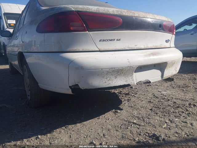 46231539 :رقم المزاد ، 3FAFP13P61R115181 vin ، 2001 Ford Escort مزاد بيع