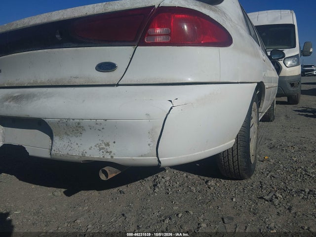 46231539 :رقم المزاد ، 3FAFP13P61R115181 vin ، 2001 Ford Escort مزاد بيع