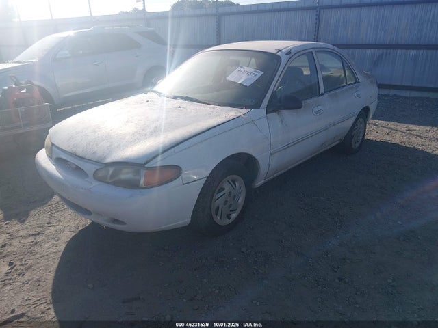 46231539 :رقم المزاد ، 3FAFP13P61R115181 vin ، 2001 Ford Escort مزاد بيع