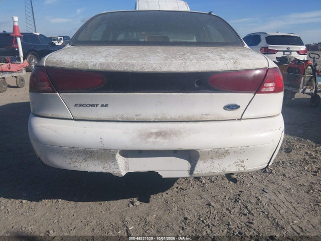 46231539 :رقم المزاد ، 3FAFP13P61R115181 vin ، 2001 Ford Escort مزاد بيع