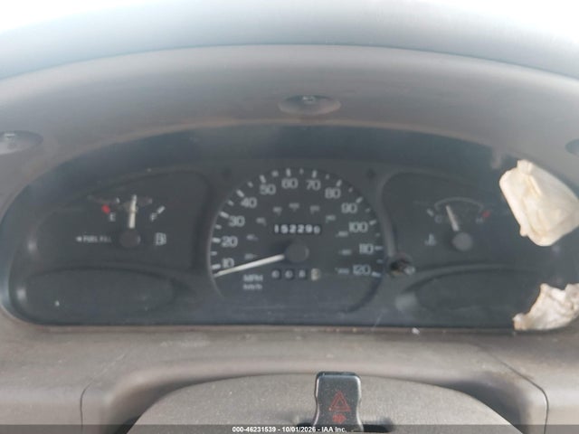 46231539 :رقم المزاد ، 3FAFP13P61R115181 vin ، 2001 Ford Escort مزاد بيع