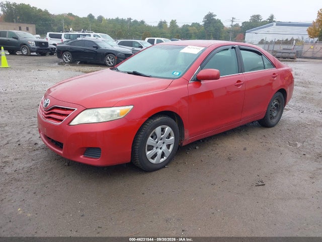 46231544 :رقم المزاد ، 4T4BF3EK5BR127889 vin ، 2011 Toyota Camry Le مزاد بيع