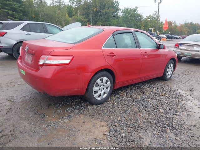 46231544 :رقم المزاد ، 4T4BF3EK5BR127889 vin ، 2011 Toyota Camry Le مزاد بيع