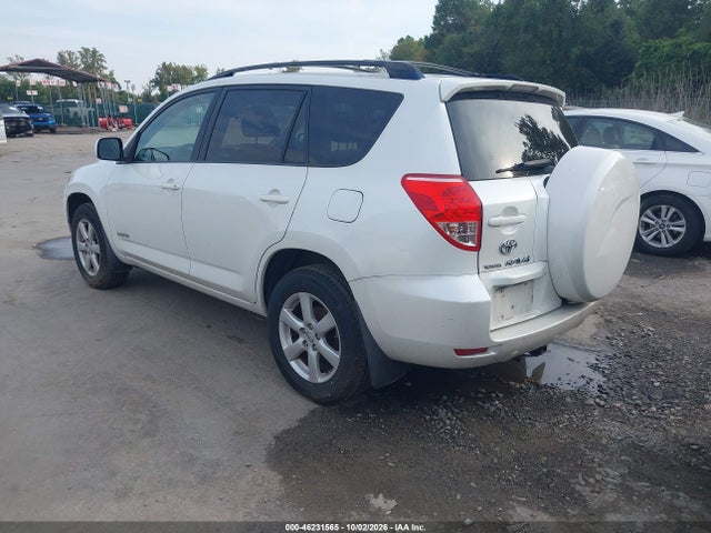 2007 Toyota Rav4 Limited მანქანა იყიდება აუქციონზე, vin: JTMBD31V375104486, აუქციონის ნომერი: 46231565