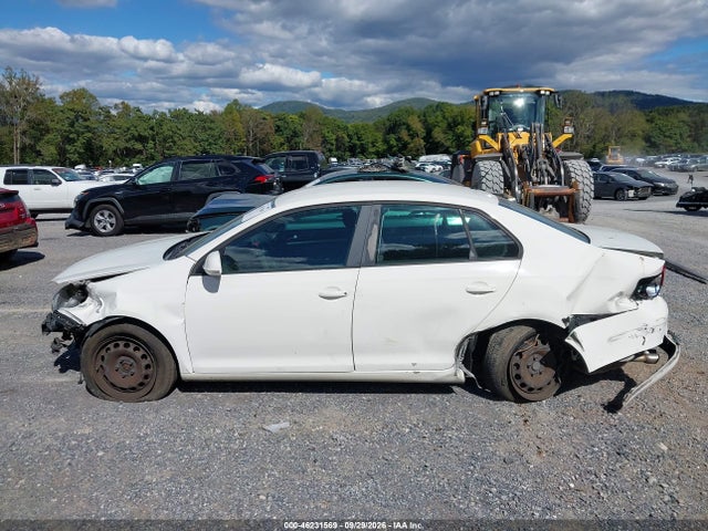 46231569 :رقم المزاد ، 3VWPF71KX7M186284 vin ، 2007 Volkswagen Jetta 2.5 مزاد بيع