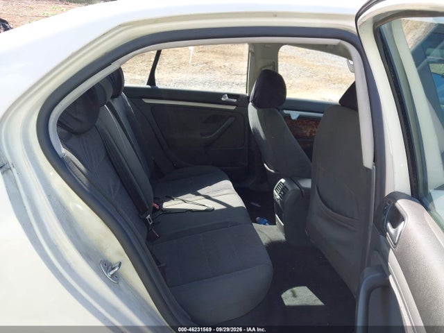 46231569 :رقم المزاد ، 3VWPF71KX7M186284 vin ، 2007 Volkswagen Jetta 2.5 مزاد بيع