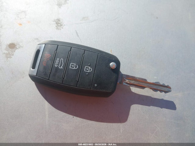 KIA FORTE LX 2016 KNAFK4A67G5610910 Image 11