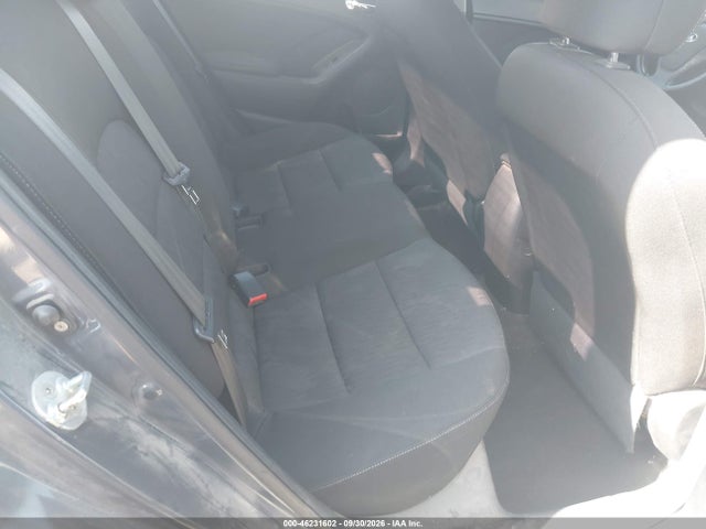 KIA FORTE LX 2016 KNAFK4A67G5610910 Image 8