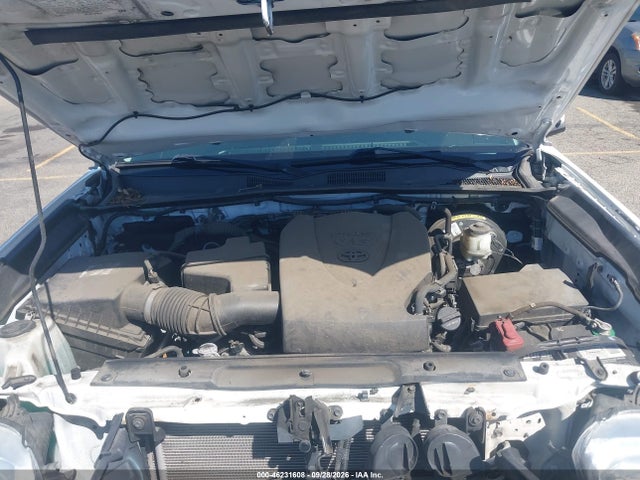 3TMAZ5CN5LM121591 Toyota Tacoma Sr5 V6