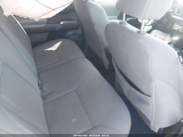 3TMAZ5CN5LM121591 Toyota Tacoma Sr5 V6