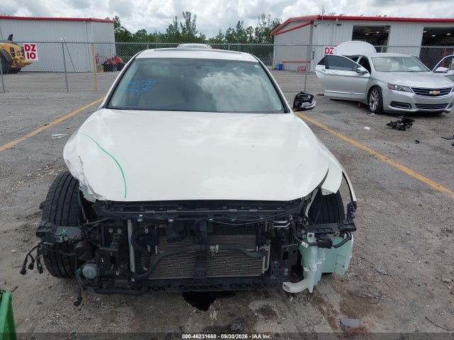 46231668 :رقم المزاد ، JN1EV7BP6MM702366 vin ، 2021 Infiniti Q50 Luxe مزاد بيع