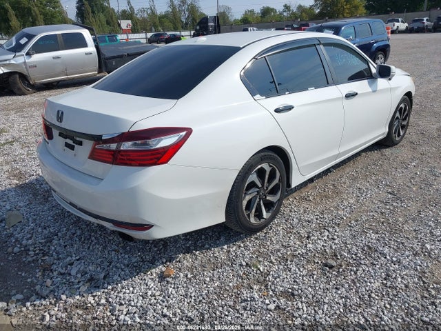 46231680 :رقم المزاد ، 1HGCR2F82HA057027 vin ، 2017 Honda Accord Ex-l مزاد بيع