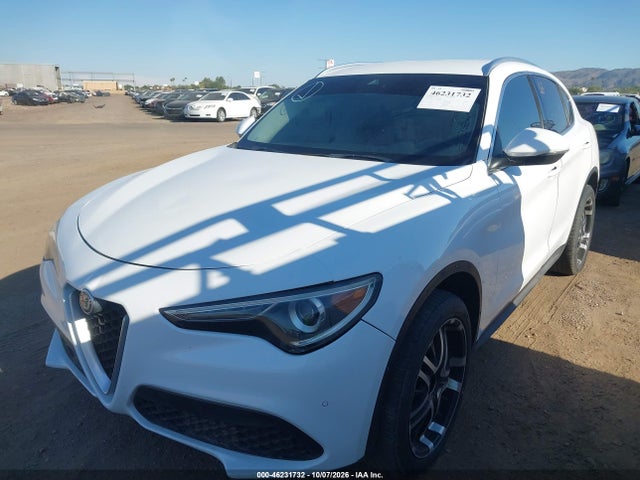 Alfa Romeo Stelvio Ti Awd 2018 ZASFAKBN2J7B75944 Image 2