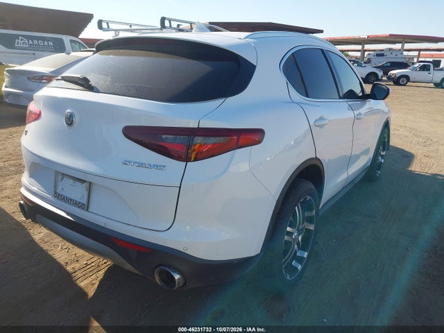 Alfa Romeo Stelvio Ti Awd 2018 ZASFAKBN2J7B75944 Image 4