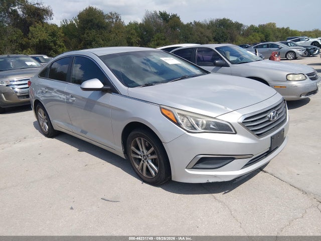 2017 Hyundai Sonata მანქანა იყიდება აუქციონზე, vin: 5NPE24AF0HH559251, აუქციონის ნომერი: 46231749