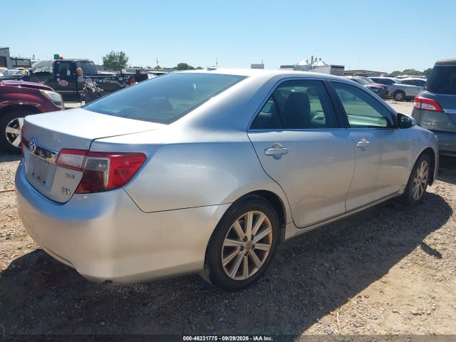 2012 Toyota Camry Hybrid Xle მანქანა იყიდება აუქციონზე, vin: 4T1BD1FK3CU039881, აუქციონის ნომერი: 46231775