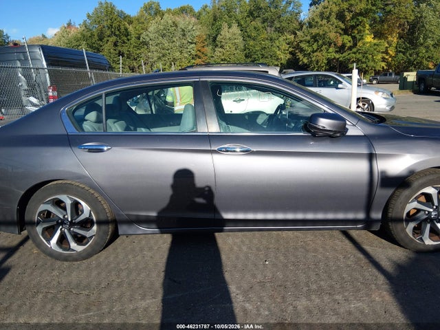 46231787 :رقم المزاد ، 1HGCR2F77GA128924 vin ، 2016 Honda Accord Ex مزاد بيع
