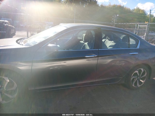 46231787 :رقم المزاد ، 1HGCR2F77GA128924 vin ، 2016 Honda Accord Ex مزاد بيع