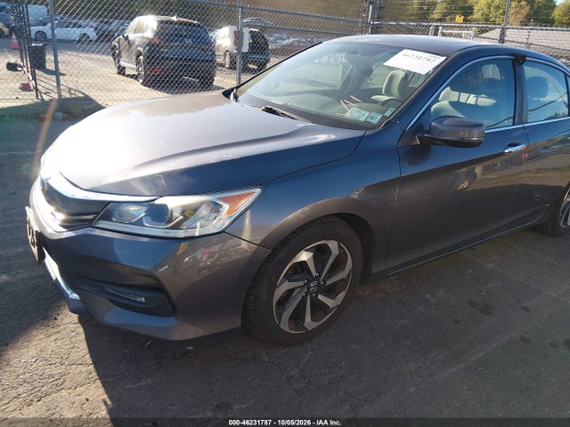 46231787 :رقم المزاد ، 1HGCR2F77GA128924 vin ، 2016 Honda Accord Ex مزاد بيع