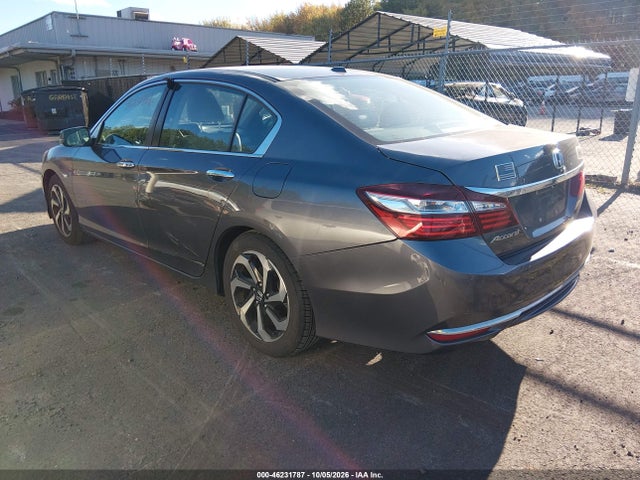 46231787 :رقم المزاد ، 1HGCR2F77GA128924 vin ، 2016 Honda Accord Ex مزاد بيع