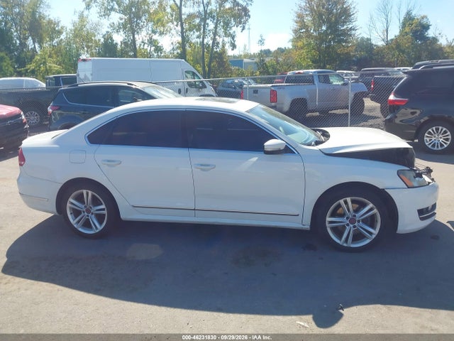 Auction sale of the 2015 Volkswagen Passat 1.8t Sel Premium, vin: 1VWCT7A33FC046402, lot number: 46231830