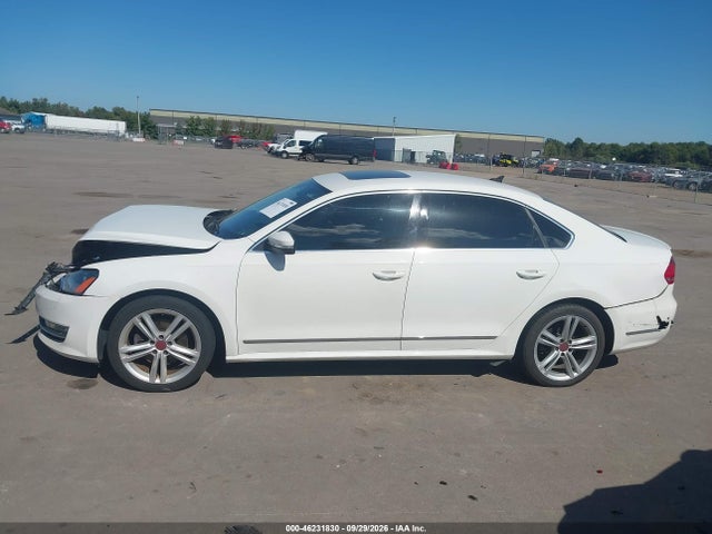 Auction sale of the 2015 Volkswagen Passat 1.8t Sel Premium, vin: 1VWCT7A33FC046402, lot number: 46231830