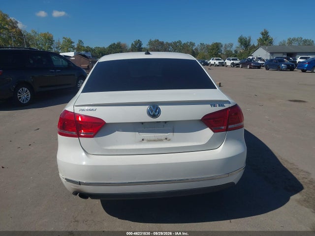 Auction sale of the 2015 Volkswagen Passat 1.8t Sel Premium, vin: 1VWCT7A33FC046402, lot number: 46231830