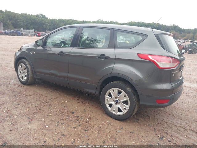 46231871 :رقم المزاد ، 1FMCU0F73GUC52989 vin ، 2016 Ford Escape S مزاد بيع