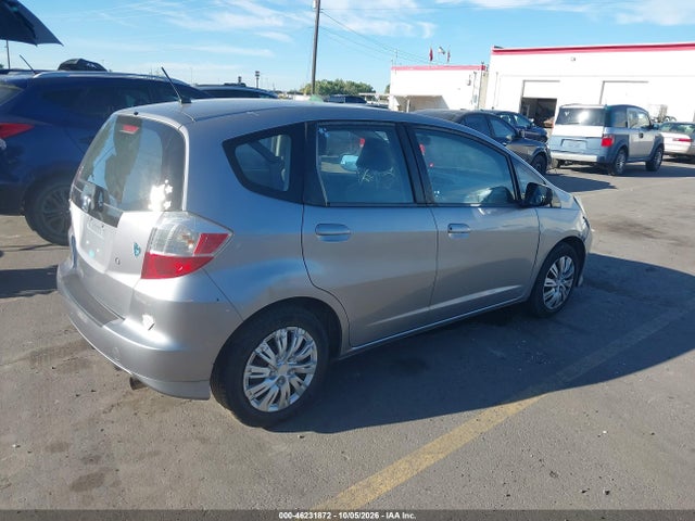 Продажа на аукционе авто 2009 Honda Fit, vin: JHMGE88239S056972, номер лота: 46231872