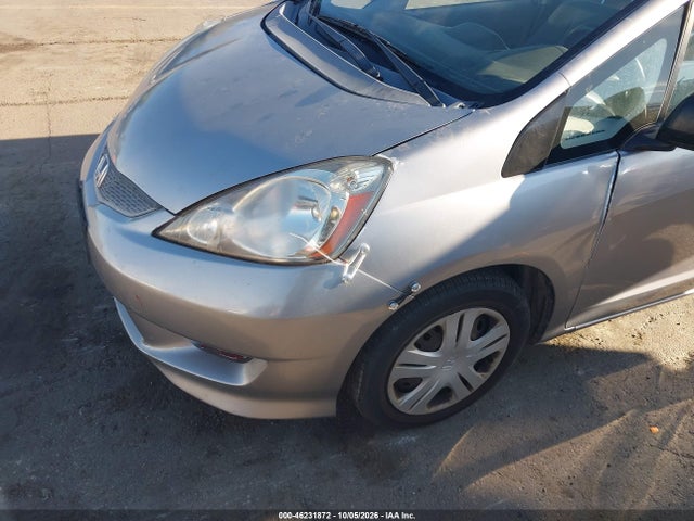 Продажа на аукционе авто 2009 Honda Fit, vin: JHMGE88239S056972, номер лота: 46231872