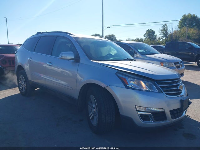 46231913 :رقم المزاد ، 1GNKRHKDXFJ363929 vin ، 2015 Chevrolet Traverse 2lt مزاد بيع