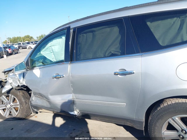46231913 :رقم المزاد ، 1GNKRHKDXFJ363929 vin ، 2015 Chevrolet Traverse 2lt مزاد بيع