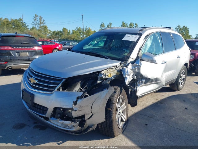 46231913 :رقم المزاد ، 1GNKRHKDXFJ363929 vin ، 2015 Chevrolet Traverse 2lt مزاد بيع