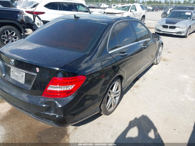 46231952 :رقم المزاد ، WDDGF4HB1EG223792 vin ، 2014 Mercedes-benz C 250 Sport مزاد بيع
