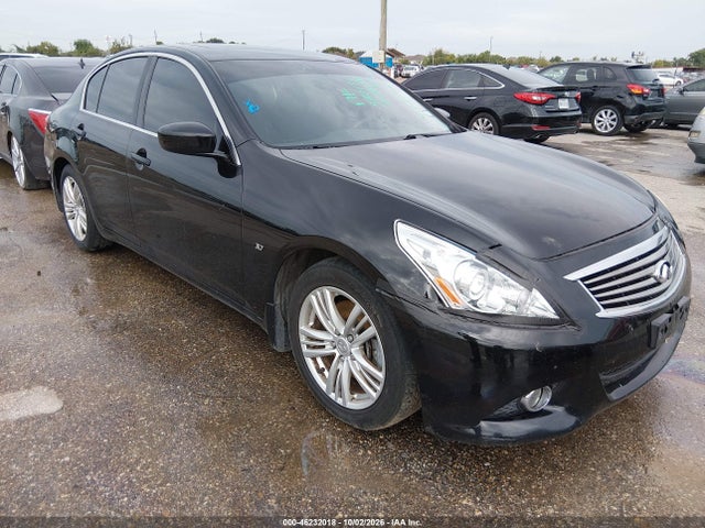 46232018 :رقم المزاد ، JN1CV6AP7FM580171 vin ، 2015 Infiniti Q40 مزاد بيع