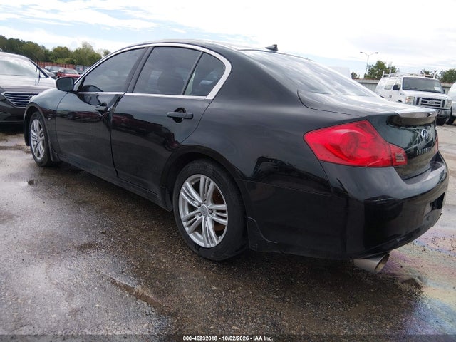 46232018 :رقم المزاد ، JN1CV6AP7FM580171 vin ، 2015 Infiniti Q40 مزاد بيع