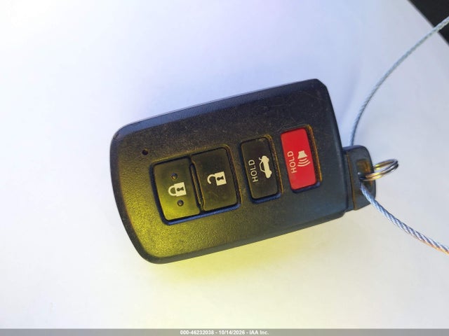 46232038 :رقم المزاد ، 4T1BK1EBXJU269678 vin ، 2018 Toyota Avalon Xle مزاد بيع