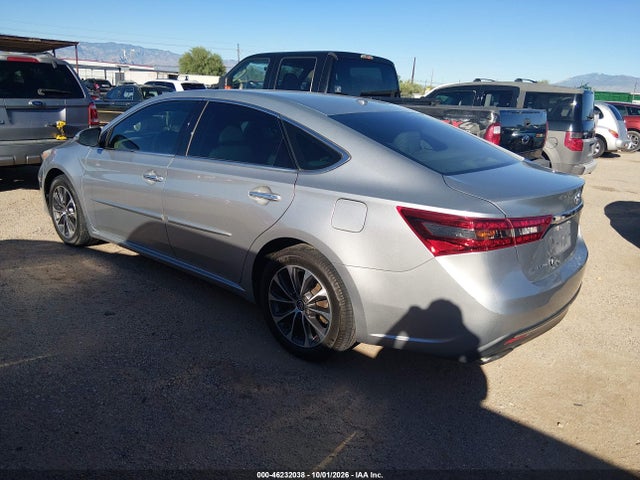 46232038 :رقم المزاد ، 4T1BK1EBXJU269678 vin ، 2018 Toyota Avalon Xle مزاد بيع