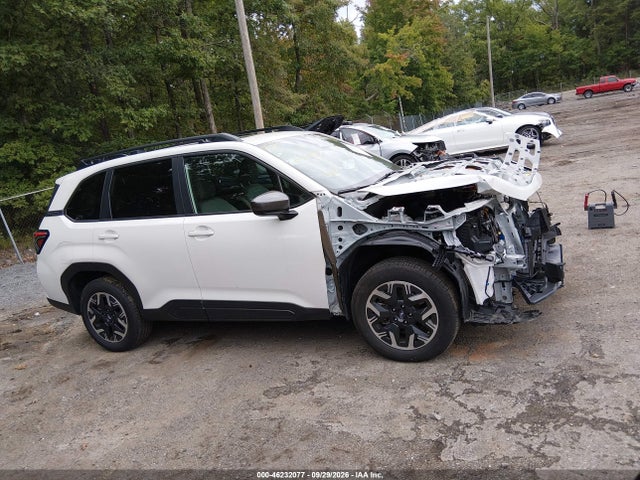 46232077 :رقم المزاد ، JF2SLDDC9SH590748 vin ، 2025 Subaru Forester Premium مزاد بيع