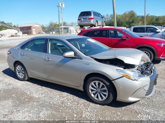 46232115 :رقم المزاد ، 4T1BD1FK5GU186452 vin ، 2016 Toyota Camry Hybrid Le مزاد بيع
