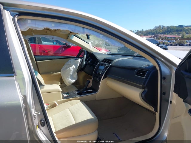 46232115 :رقم المزاد ، 4T1BD1FK5GU186452 vin ، 2016 Toyota Camry Hybrid Le مزاد بيع