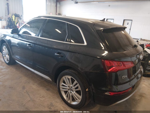 46232121 :رقم المزاد ، WA1BNAFY2J2021297 vin ، 2018 Audi Q5 2.0t Premium/2.0t Tech Premium مزاد بيع