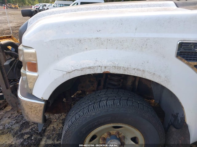 46232194 :رقم المزاد ، 1FTNF21559EA27561 vin ، 2009 Ford F-250 Xl/xlt مزاد بيع